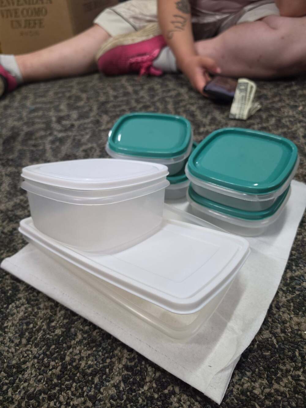 Rubbermaid Plastic Food Storage Container Set LSK-256-C